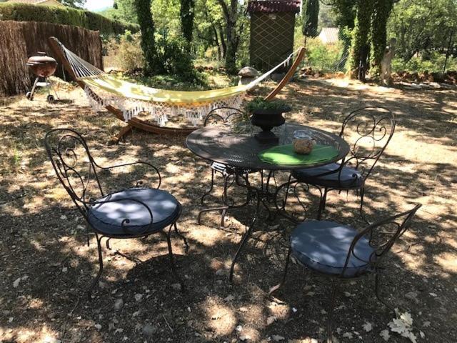 La Brindille Petit Mas Provencal Meuble De Tourisme 3 Etoiles 2-3 Personnes 1 Piece 30 M2 Tout Confort Lisiere Foret Jardin Jacuzzi Piscine Saint-Paul-en-Forêt Eksteriør billede