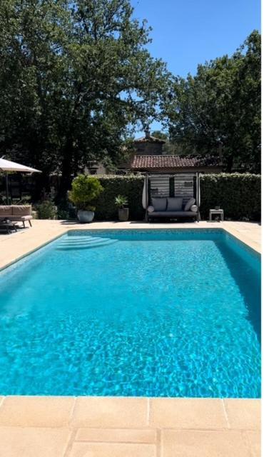La Brindille Petit Mas Provencal Meuble De Tourisme 3 Etoiles 2-3 Personnes 1 Piece 30 M2 Tout Confort Lisiere Foret Jardin Jacuzzi Piscine Saint-Paul-en-Forêt Eksteriør billede